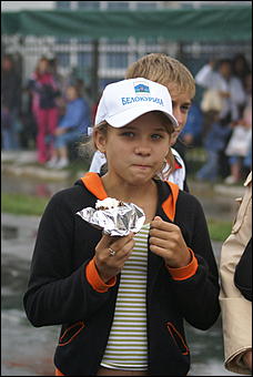 11 августа 2007 г., Белокуриха   День рождения Белокурихи

(фото Кристины Красниковой)