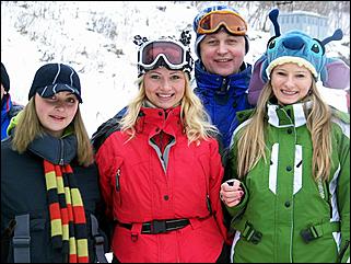 16 декабря 2006 г., Белокуриха   "Снежный Ком" - 2006 (открытие лыжного сезона состоялось)