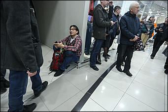 27 марта 2019 г., Барнаул. Екатерина Смолихина   Увидеть БГ с эскалатора: как в Барнауле прошел бесплатный концерт "Аквариума"