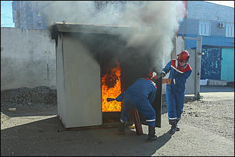 29 апреля 2019 г., Барнаул   Голыми руками не возьмешь: как в Барнауле выбирали лучшего электромонтера