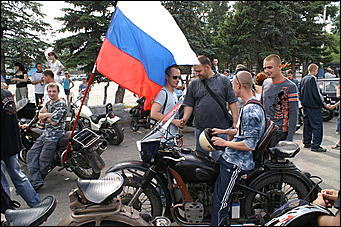 13 июля 2007 г., Барнаул   Сибирское байк-шоу "Без тормозов"