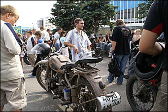 13 июля 2007 г., Барнаул   Сибирское байк-шоу "Без тормозов"