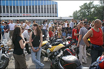 13 июля 2007 г., Барнаул   Сибирское байк-шоу "Без тормозов"
