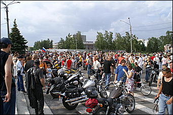 13 июля 2007 г., Барнаул   Сибирское байк-шоу "Без тормозов"