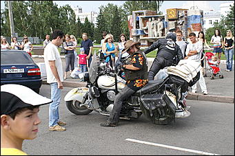 13 июля 2007 г., Барнаул   Сибирское байк-шоу "Без тормозов"