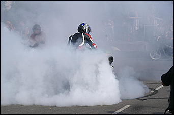 13 июля 2007 г., Барнаул   Сибирское байк-шоу "Без тормозов"