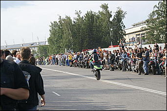 13 июля 2007 г., Барнаул   Сибирское байк-шоу "Без тормозов"