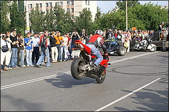 13 июля 2007 г., Барнаул   Сибирское байк-шоу "Без тормозов"