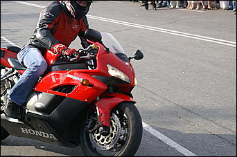 13 июля 2007 г., Барнаул   Сибирское байк-шоу "Без тормозов"