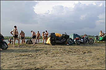 13 июля 2007 г., Барнаул   Сибирское байк-шоу "Без тормозов"