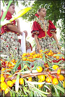 30 августа 2008 г., Барнаул   Цветы Барнаулу в день рождения!