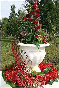 30 августа 2008 г., Барнаул   Цветы Барнаулу в день рождения!