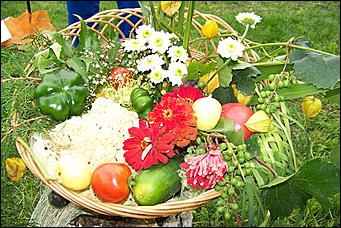 30 августа 2008 г., Барнаул   Цветы Барнаулу в день рождения!