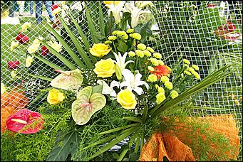 30 августа 2008 г., Барнаул   Цветы Барнаулу в день рождения!