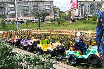 30 августа 2008 г., Барнаул   Цветы Барнаулу в день рождения!