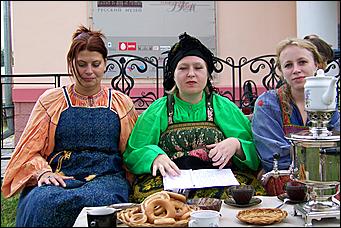 30 августа 2008 г., Барнаул   Цветы Барнаулу в день рождения!