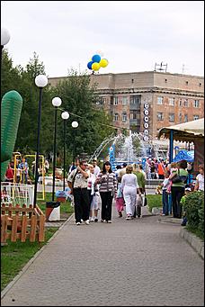 30 августа 2008 г., Барнаул   Цветы Барнаулу в день рождения!