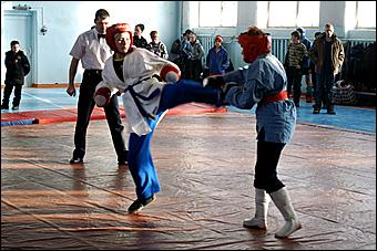 13 февраля 2010 г., Барнаул   Краевой турнир по «Универсальному бою» в Барнауле