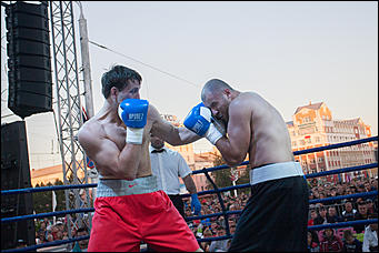 5 сентябрь 2016 г., Барнаул © Амител Вячеслав Мельников   Порхай как бабочка. Яркие моменты международного турнира по боксу в Барнауле