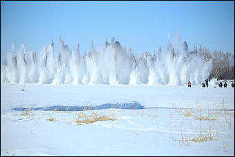 22 марта 2019 г., Барнаул. Екатерина Смолихина   Большой взрыв: как на Алтае освобождают реки ото льда