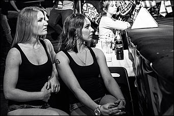 2 декабрь 2016 г., Барнаул © Амител Вячеслав Мельников   Девушки и бокс: "Великий бой на Алтае" прошел в Барнауле без Валуева