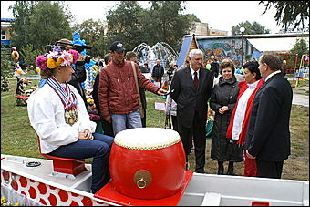 4 сентября 2010 г., Барнаул   Барнаулу 280: "Город мастеров" и выставка цветов