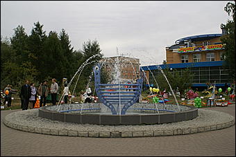 4 сентября 2010 г., Барнаул   Барнаулу 280: "Город мастеров" и выставка цветов