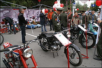 4 сентября 2010 г., Барнаул   Барнаулу 280: "Город мастеров" и выставка цветов