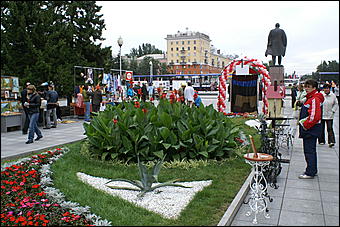 4 сентября 2010 г., Барнаул   Барнаулу 280: "Город мастеров" и выставка цветов