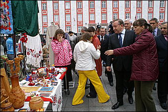 4 сентября 2010 г., Барнаул   Барнаулу 280: "Город мастеров" и выставка цветов