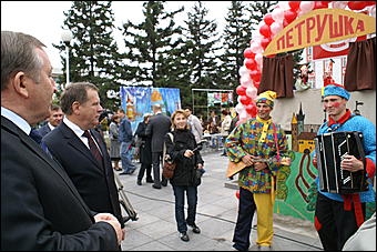 4 сентября 2010 г., Барнаул   Барнаулу 280: "Город мастеров" и выставка цветов