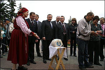 4 сентября 2010 г., Барнаул   Барнаулу 280: "Город мастеров" и выставка цветов