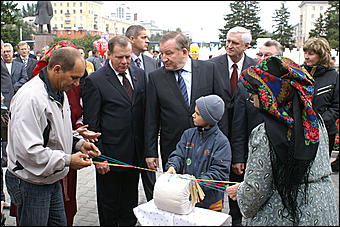 4 сентября 2010 г., Барнаул   Барнаулу 280: "Город мастеров" и выставка цветов