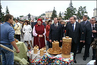 4 сентября 2010 г., Барнаул   Барнаулу 280: "Город мастеров" и выставка цветов