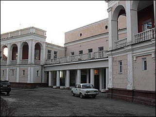 3 апрель 2012 г., Барнаул   Демонтаж "ОКТЯБРЬСКОГО РАЙОНА" Барнаула