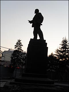 3 апрель 2012 г., Барнаул   Демонтаж "ОКТЯБРЬСКОГО РАЙОНА" Барнаула