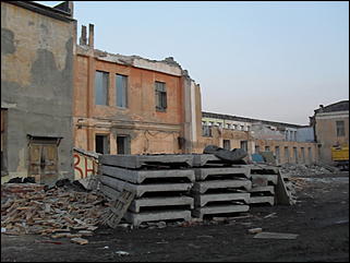 3 апрель 2012 г., Барнаул   Демонтаж "ОКТЯБРЬСКОГО РАЙОНА" Барнаула