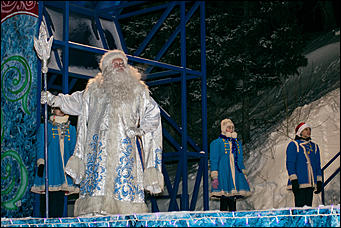 30 декабря 2015 г   Как проходило открытие главной Елки Барнаула