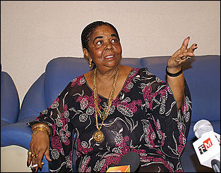 5 октября 2006 г., Барнаул   Пресс-конференция и концерт Цезарии Эворы