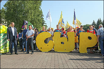 24 августа 2019 г., Барнаул   10 тонн сыра, 20 тысяч гостей: как в Барнауле прошел фестиваль "Дни алтайского сыра"