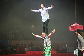 28 декабря 2017 г., Барнаул   Цирк, да и только: в Барнауле состоялась премьера новогоднего циркового шоу