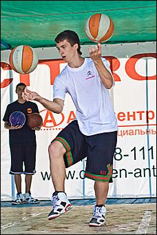 23 июля 2011 г., Барнаул   Тест-драйв автомобилей CITROЁN, открытый чемпионат Алтайского края по вейк-борду и водным лыжам от официального дилера CITROЁN в Алтайском крае - Автоцентра АНТ