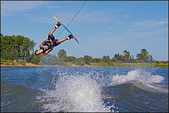 23 июля 2011 г., Барнаул   Тест-драйв автомобилей CITROЁN, открытый чемпионат Алтайского края по вейк-борду и водным лыжам от официального дилера CITROЁN в Алтайском крае - Автоцентра АНТ