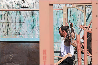 30 май 2017 г., Барнаул Мельников Вячеслав   Везде жизнь. Как "прокачиваются" заключенные барнаульской колонии №3