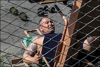 30 май 2017 г., Барнаул Мельников Вячеслав   Везде жизнь. Как "прокачиваются" заключенные барнаульской колонии №3