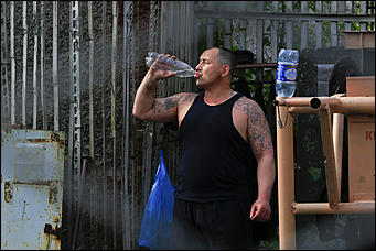 30 май 2017 г., Барнаул Мельников Вячеслав   Везде жизнь. Как "прокачиваются" заключенные барнаульской колонии №3