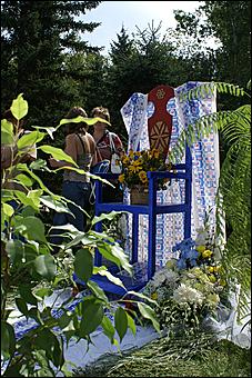 23 августа 2009 г., Барнаул   Праздник цветов и парад невест в Барнауле