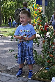 23 августа 2009 г., Барнаул   Праздник цветов и парад невест в Барнауле