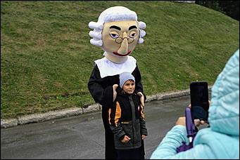 11 сентября 2021 г., Барнаул. Екатерина Смолихина   Без салюта, но с креветками и деревом дружбы. Как Барнаул отметил свой 291-й день рождения