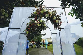 11 сентября 2021 г., Барнаул. Екатерина Смолихина   Без салюта, но с креветками и деревом дружбы. Как Барнаул отметил свой 291-й день рождения